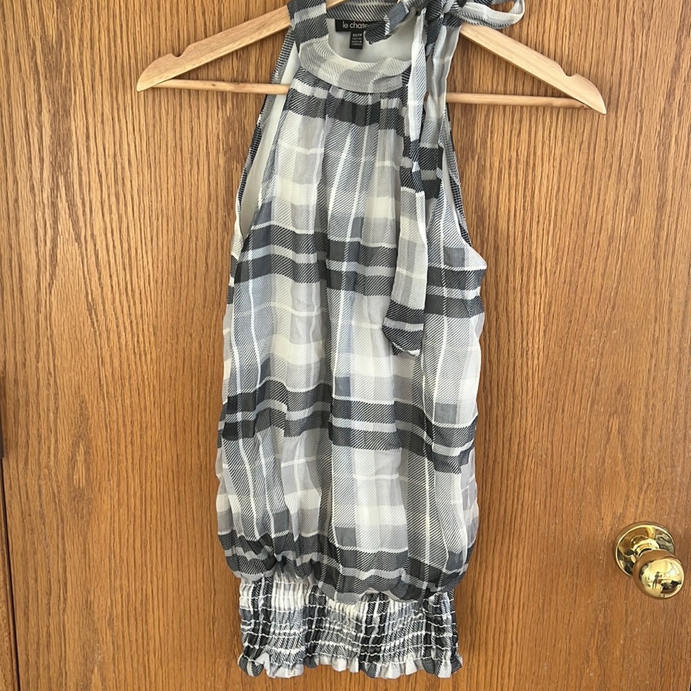 Sleeveless Blouse